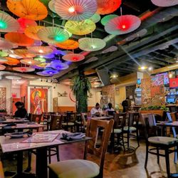 CZEN Restaurant Brooklyn - Umbrella ceiling