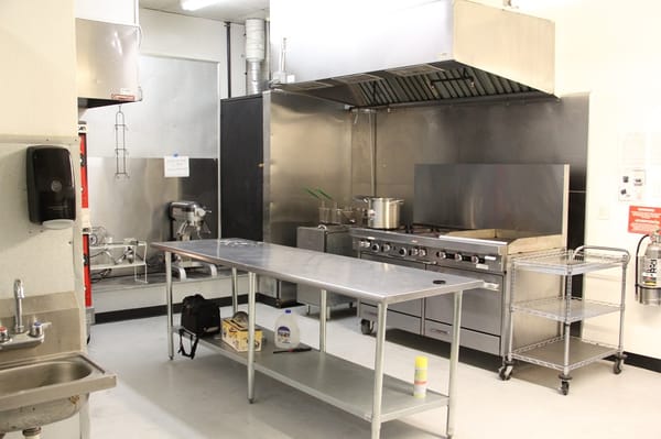 Manon's Shared Kitchen - Commercial Kitchen by null