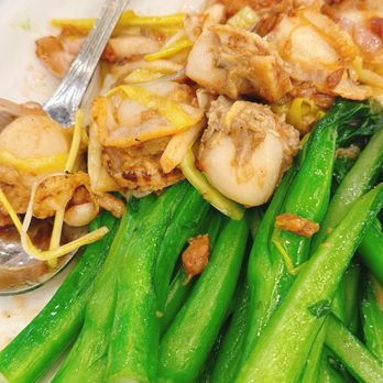 HL Peninsula Restaurant - Sauteed Scallops with Tender Green & Yellow Chive in XO Sause - Dim Sum Near Me - Milpitas, California HL Peninsula Restaurant - Sauteed Scallops with Tender Green & Yellow Chive in XO Sause - Dim Sum Near Me - Milpitas, California