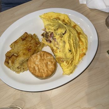 THE TOASTED YOLK CAFE - Updated December 2025 - 70 Photos & 32 Reviews