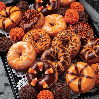 Yum Yum Donuts. by null