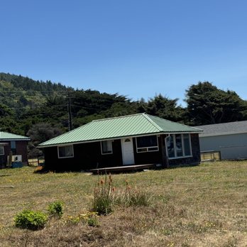 Seashore Rambles Rentals - Unit C - Vacation Rentals Near Me - Gold Beach, Oregon Seashore Rambles Rentals - Unit C - Vacation Rentals Near Me - Gold Beach, Oregon