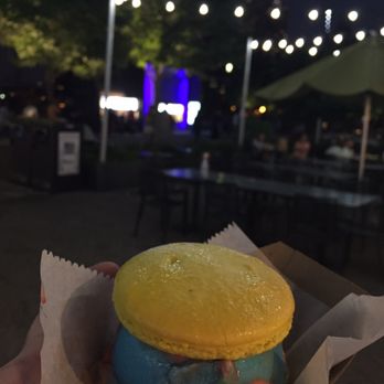 Snow Dragon Shavery - Super man macaron - Shaved Ice Near Me - Chicago, Illinois