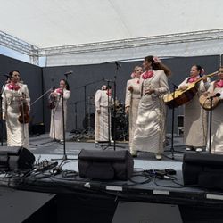Mariachi Bonitas de Dinorah Klingler