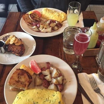 Americana - Can't top this place excellent food amazing service definitely coming back - New American Near Me - Seattle, Washington Americana - Can't top this place excellent food amazing service definitely coming back - New American Near Me - Seattle, Washington