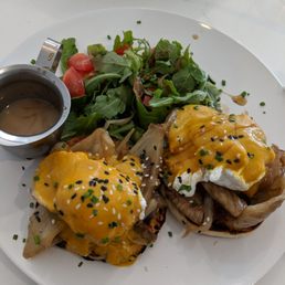 Eggs Benedict