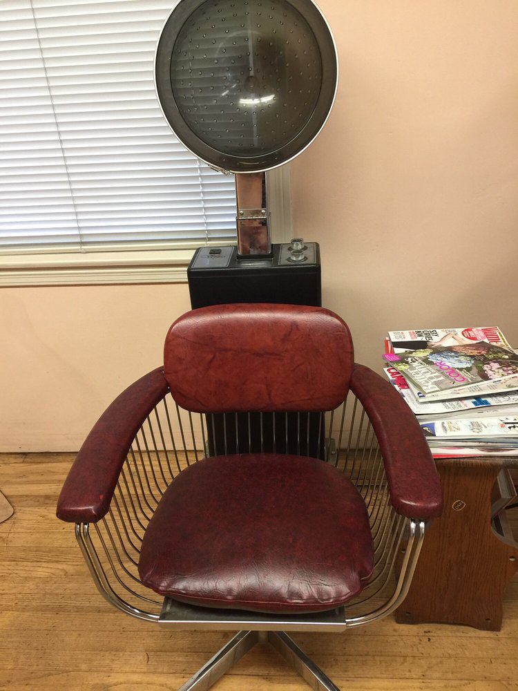 THE MANE EVENT HAIR SALON Updated September 2024 1016 S St