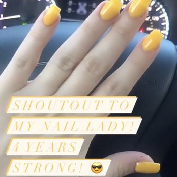 Momo Nail Spa - Yellow - Nail Salons Near Me - Pembroke Pines, Florida