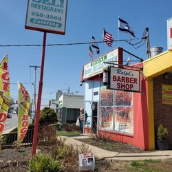 Regal Kosher Deli & Caterers