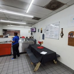 Edna's Soul Food Grille - April 2020