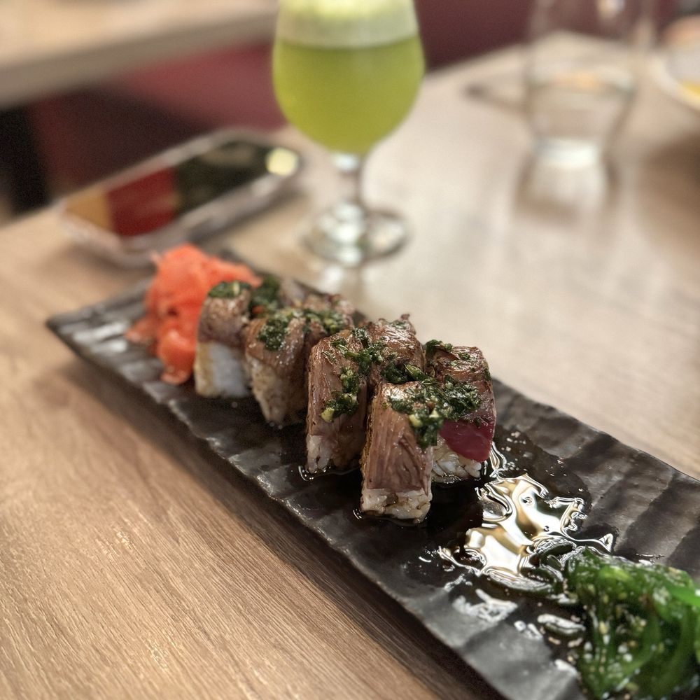 Parillero roll - good and tasty but a bit small.
