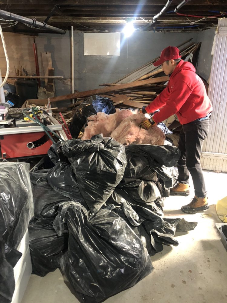 JUNK KING RHODE ISLAND Updated September 2024 161 Photos & 27 Reviews 545 Atwood Ave