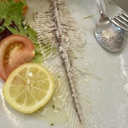 How to properly eat a whole fish! ;)