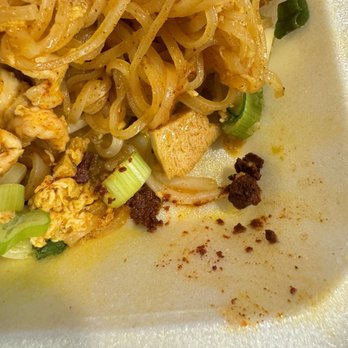 Khun Khao Thai Restaurant - Clumps of seasoning in the Pad Thai. - Thai Near Me - Panorama City, California Khun Khao Thai Restaurant - Clumps of seasoning in the Pad Thai. - Thai Near Me - Panorama City, California