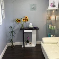 Xpress Medical Research Center - Sunflowers