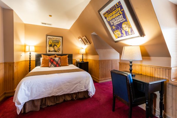 Saddleback Inn by null