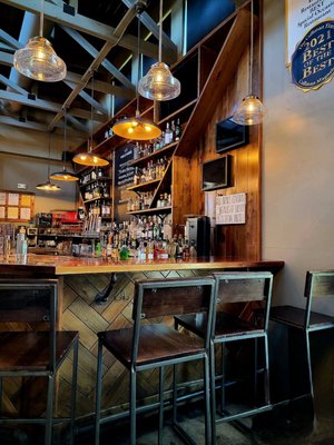 412 Public House by null