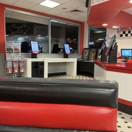 No one to talk to. No one to talk to.