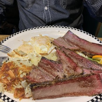 Black Bear Diner Beaverton - Brisket - American Near Me - Beaverton, Oregon Black Bear Diner Beaverton - Brisket - American Near Me - Beaverton, Oregon