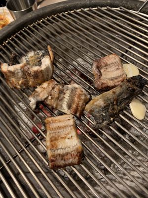 Yuk Jun Gui - Galbi, Fresh live eel, Makchang by null