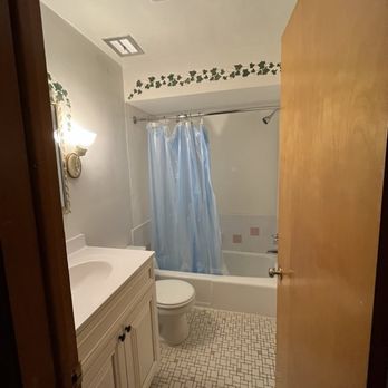 Building Buddies - Before- Guest Bathroom - General Contractors Near Me - Pittsburgh, Pennsylvania Building Buddies - Before- Guest Bathroom - General Contractors Near Me - Pittsburgh, Pennsylvania