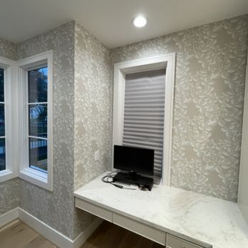 Professional Wallpaper - Wallpaper installation - Wallpapering Near Me