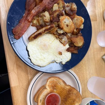Country Kitchen - Plenty of options - Breakfast & Brunch Near Me - Long Beach, California Country Kitchen - Plenty of options - Breakfast & Brunch Near Me - Long Beach, California