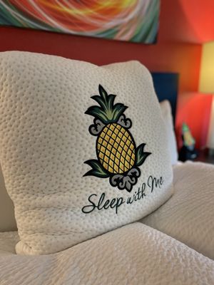 Hotel Five - A Staypineapple Hotel by null