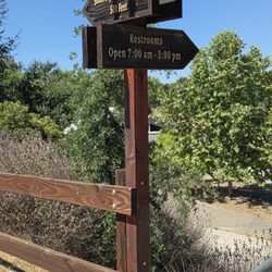 San Joaquin Fish Hatchery - Directional Sign  06-09-2026