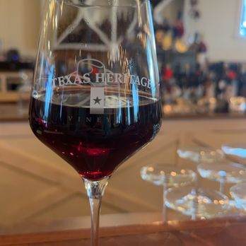 Texas Heritage Vineyard - Stella Solitaria - Wineries Near Me - Fredericksburg, Texas Texas Heritage Vineyard - Stella Solitaria - Wineries Near Me - Fredericksburg, Texas