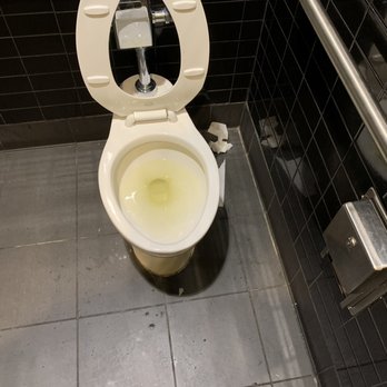 Buffalo Wild Wings - Gross - Sports Bars Near Me - Gilroy, California