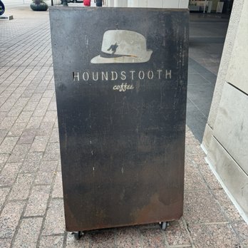 Houndstooth Coffee - Outside - Coffee & Tea Near Me - Austin, Texas