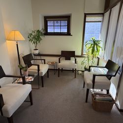 Andy Sussman, LCSW - Office Waiting Area