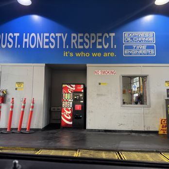 Express Oil Change & Tire Engineers - Oil Change Stations Near Me - Macon, Georgia