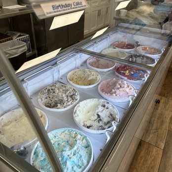 San Carlos Scoops - Ice cream - many flavors! - Ice Cream & Frozen Yogurt Near Me - Fort Myers, Florida