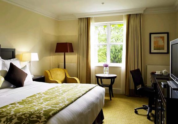 Bournemouth Highcliff Marriott Hotel by null