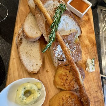 Saint - Bread service - Italian Near Me - St. Augustine, Florida Saint - Bread service - Italian Near Me - St. Augustine, Florida