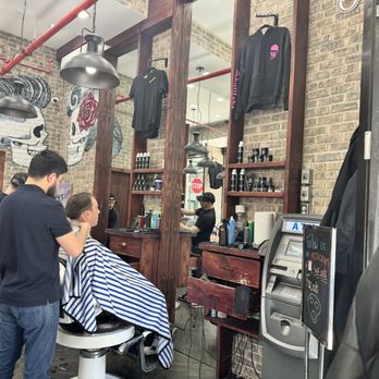 Skullfade Barbers - Cool vibe - Barbers Near Me - New York, New York Skullfade Barbers - Cool vibe - Barbers Near Me - New York, New York