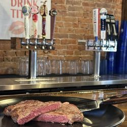 Riverside Bar & Grill