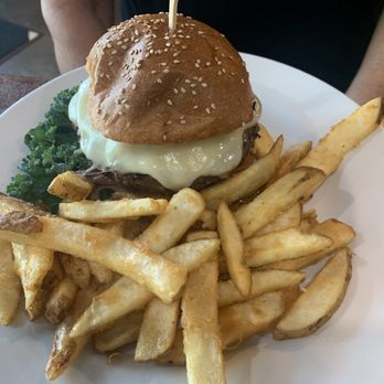 Grants Neighborhood Grill - Grant Burger - American Near Me - Meridian, Idaho Grants Neighborhood Grill - Grant Burger - American Near Me - Meridian, Idaho