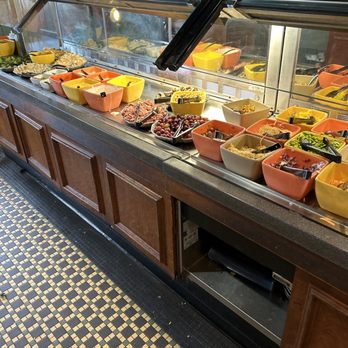 Ruby Tuesday - nasty sight - Burgers Near Me - Bowling Green, Kentucky