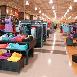 DICK'S Sporting Goods