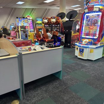 Chuck E. Cheese - Pizza Near Me - Bronx, New York Chuck E. Cheese - Pizza Near Me - Bronx, New York