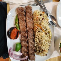 Lamb kobideh with qabeli palaw Lamb kobideh with qabeli palaw