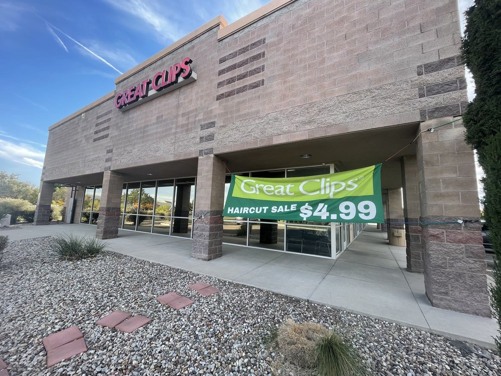 GREAT CLIPS Updated August 2024 29 Reviews 10260 Coors Bypass NW