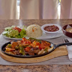 Caliente Restaurant & Bar