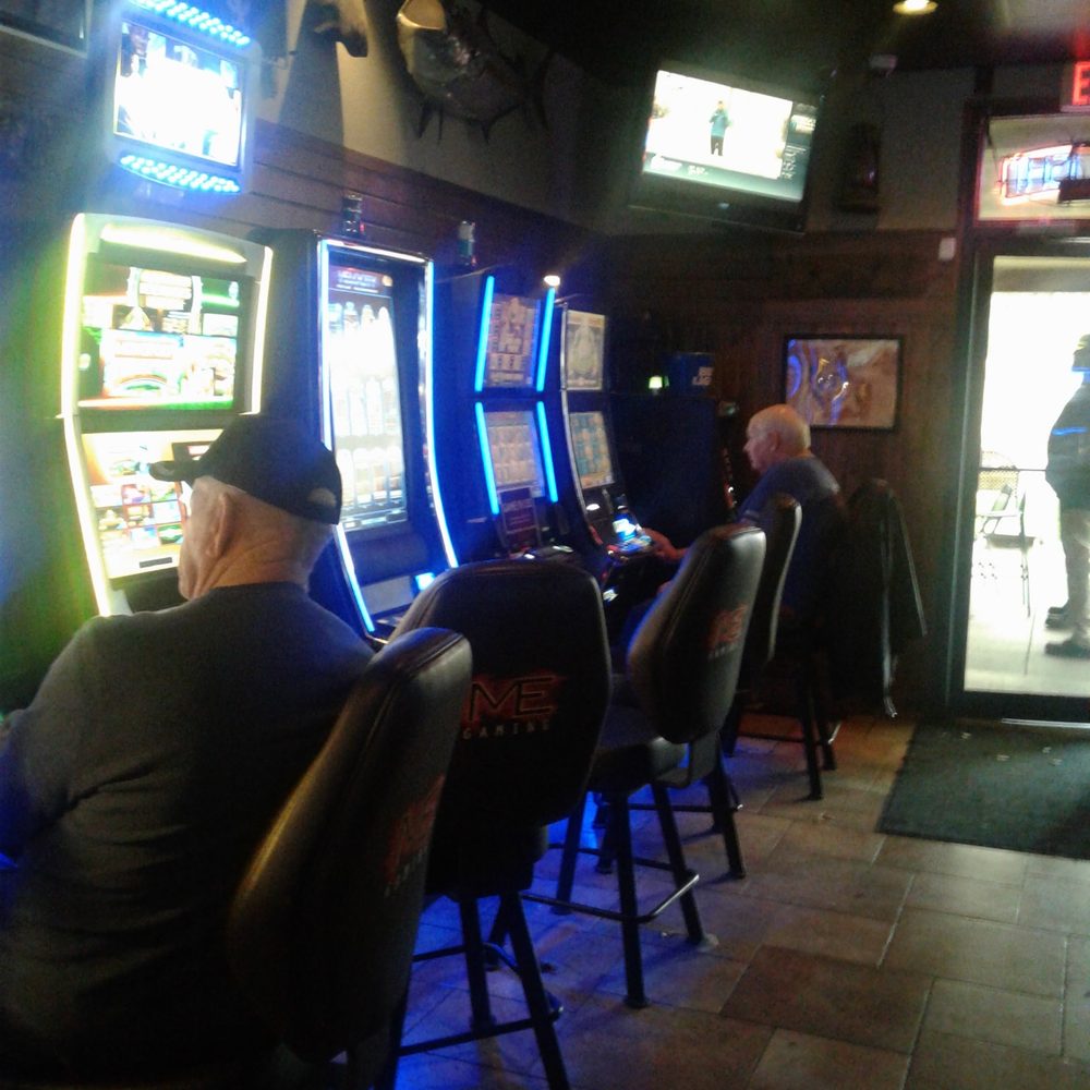Western Tap - Bars Near Me - Bloomington, Illinois Western Tap - Bars Near Me - Bloomington, Illinois