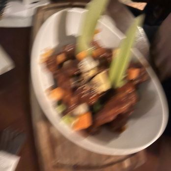 Darkey Kellys - Chicken wings (large) - Pubs Near Me - Dublin, D