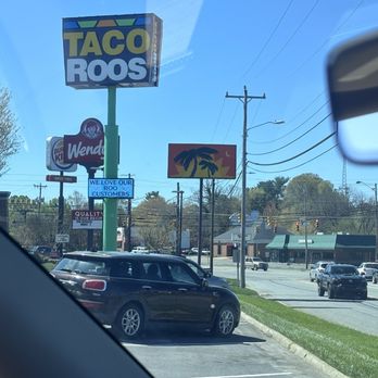 Taco Roos - Coffee & Tea Near Me - Thomasville, North Carolina