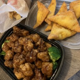Crab Rangoons